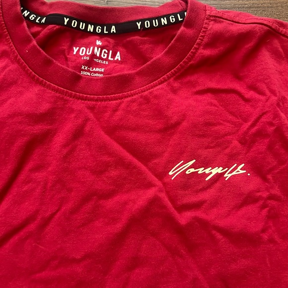 Red youngla tee - Picture 2 of 3